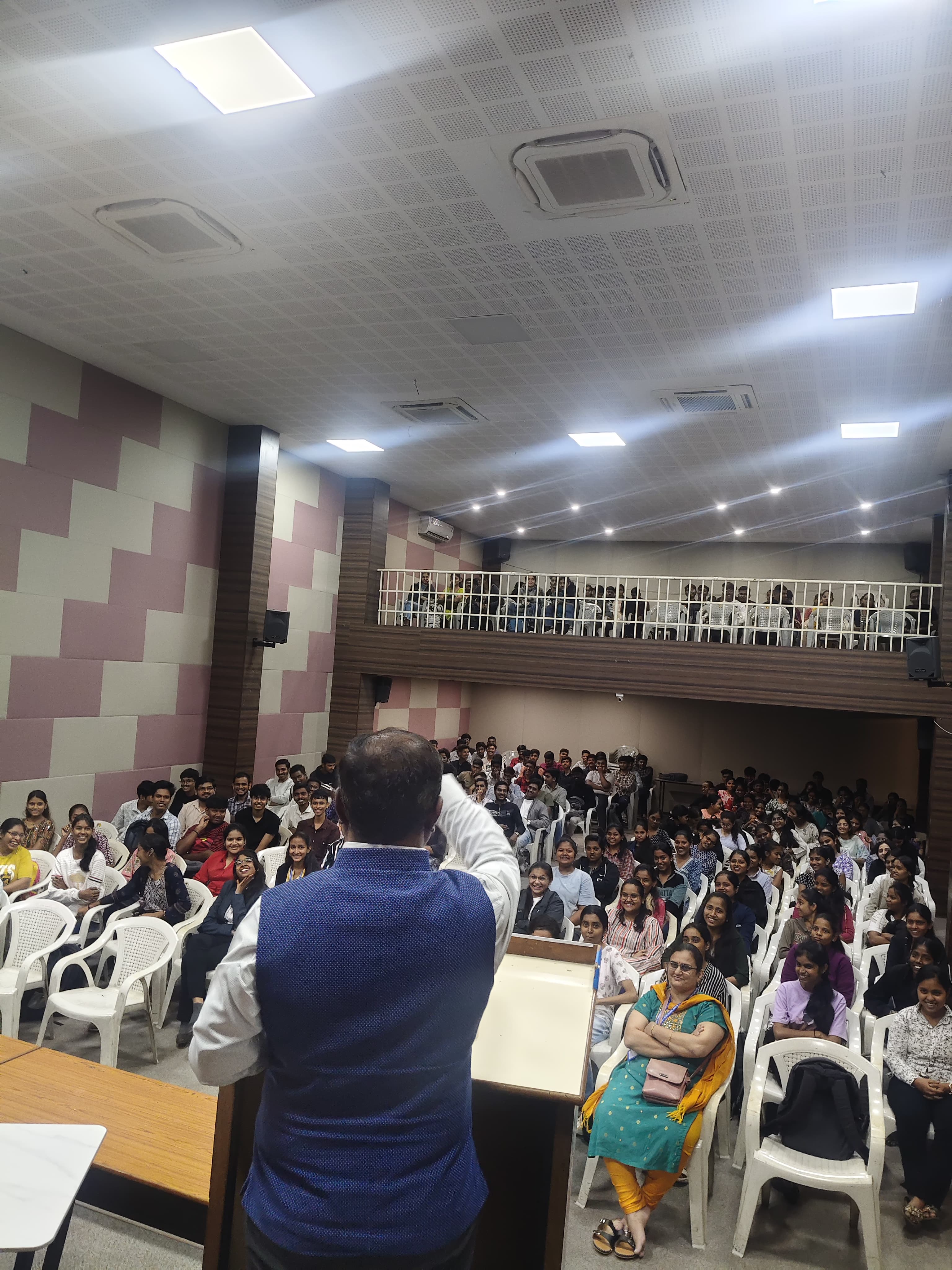 Event Image 4