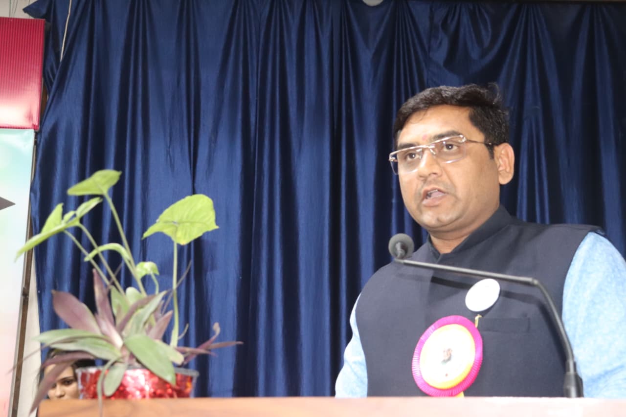 Career Katta Amravati Divisional Award Ceremony Held in Akola