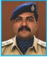 "महाराष्ट्रातील तरुणांचे वर्दीचे स्वप्न आणि वास्तव"