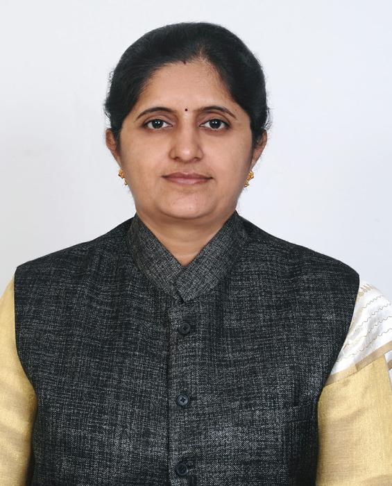 Principal. Dr. Pooja Narwadkar